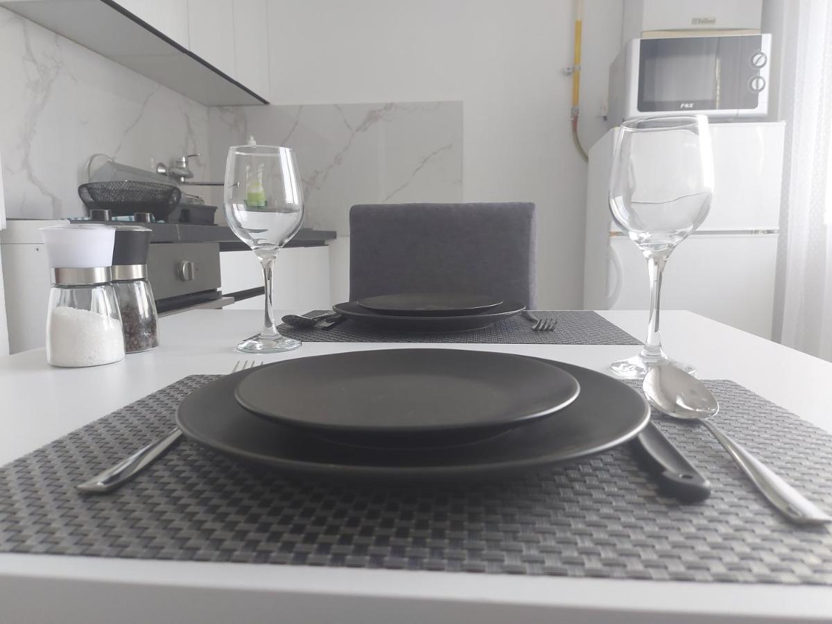 Apartamento Nikola Ns2 Novi Sad Exterior foto